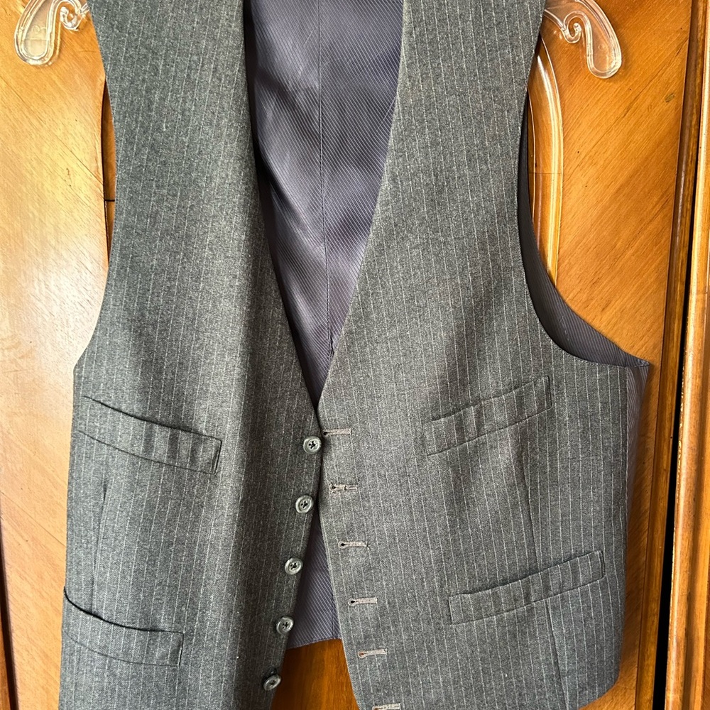 Vest classic pinstripe watch pockets back silk twill sz L